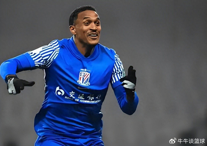 欧洲杯直播-申花归化前锋正式租借离队，曾在二队打入25球，未来将挑大梁|上海申花|王汉龙|毛彪|定南赣联|斯洛文尼亚_新浪体育_新浪新闻